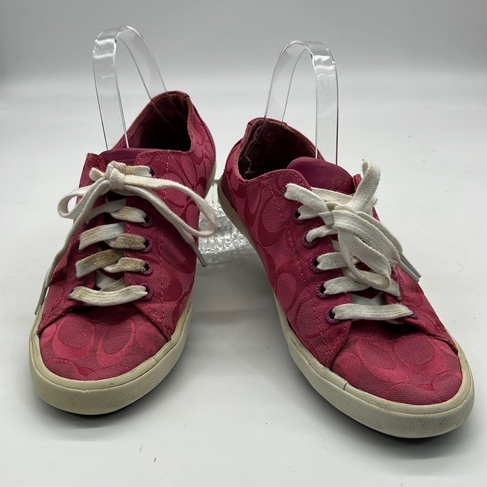 Coach "Lovely" Pink C Logo Tennis shoes size 8.5 B